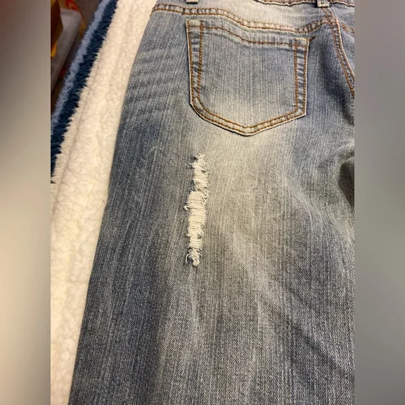 Royal Blue-bootcut torn jeans..size 9x39 - Picture 3 of 12